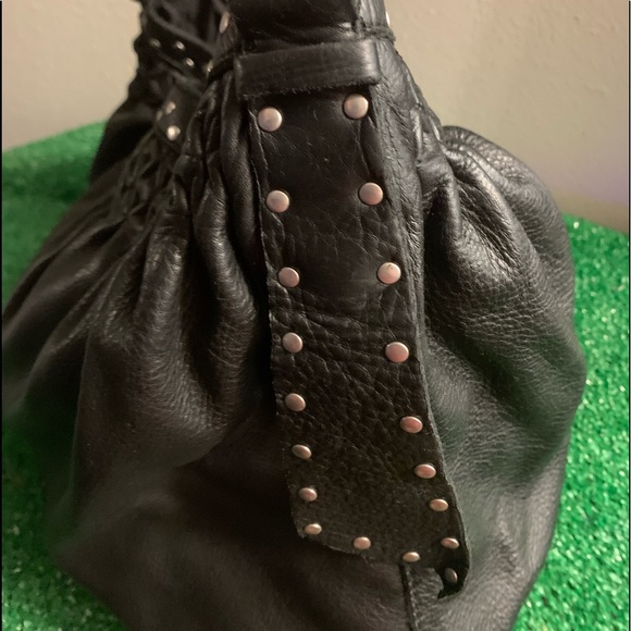 Lucky 🍀 brand black hobo bag with silver rivets euc - Picture 4 of 10